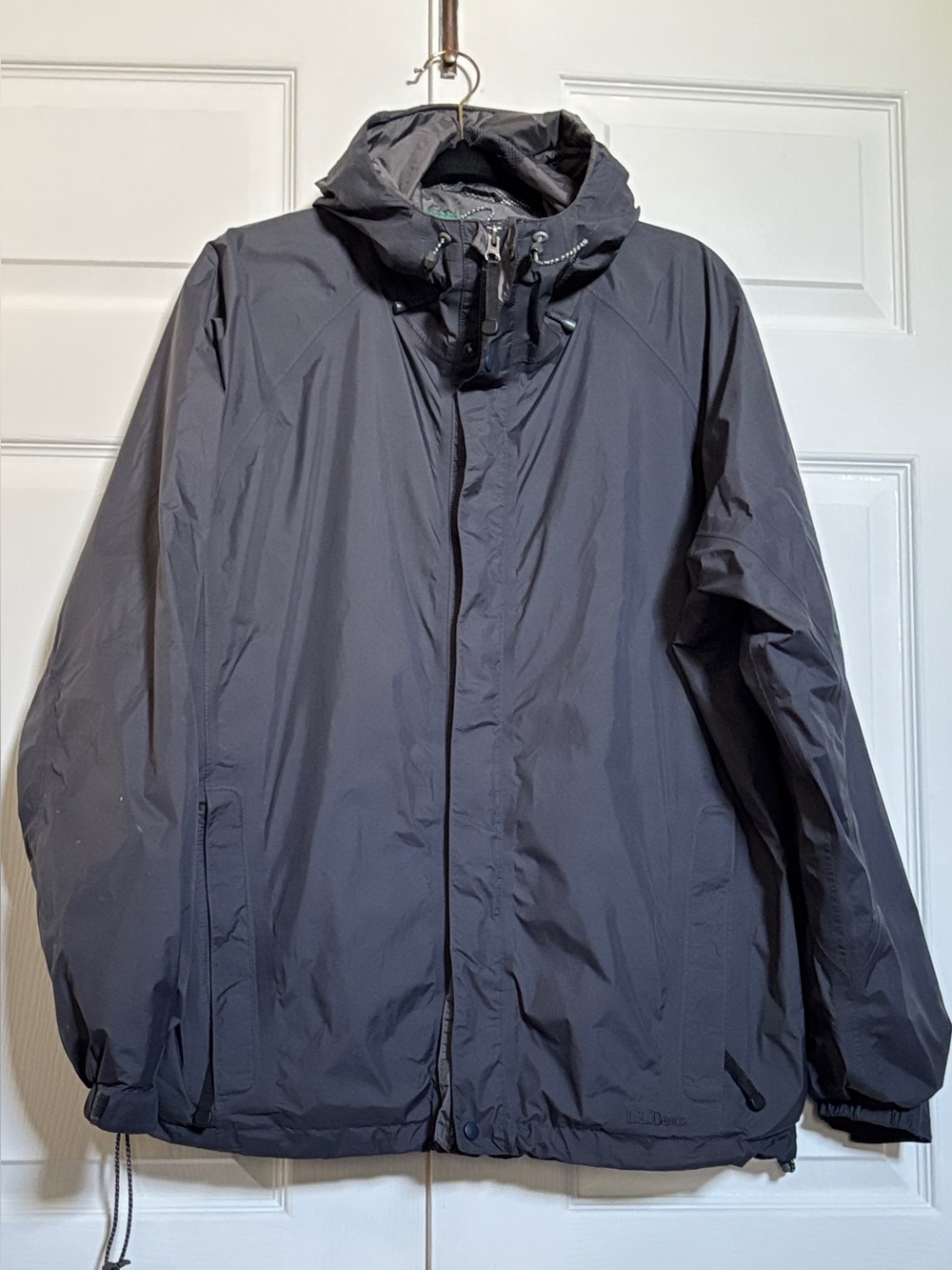 L.L.Bean Gray Hooded Waterproof Rain Jacket Men’s L